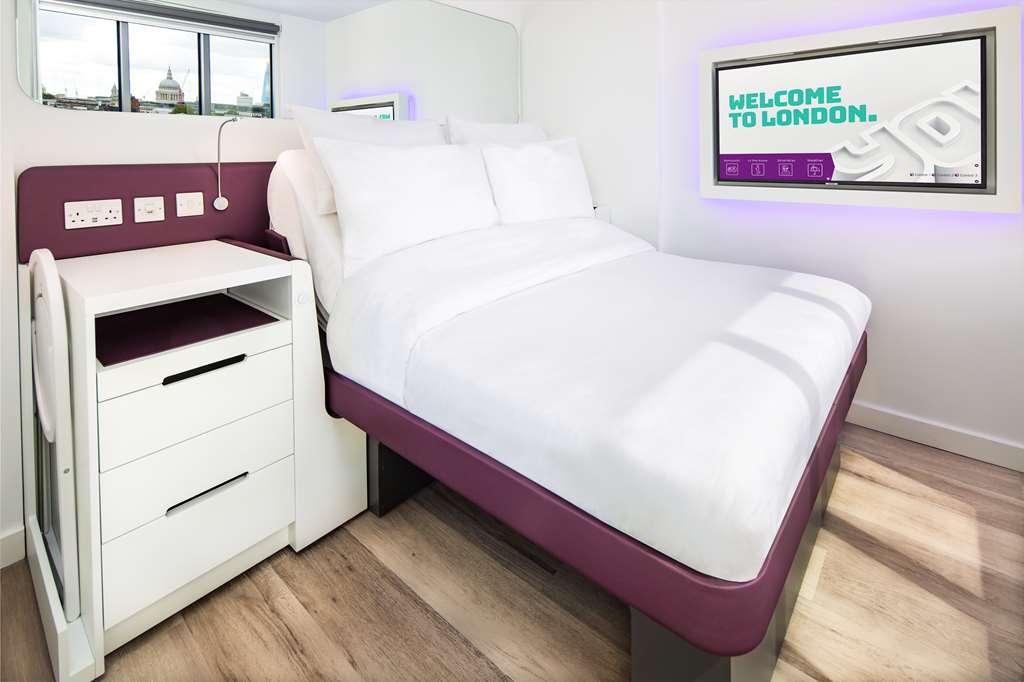 Hotel Yotel *