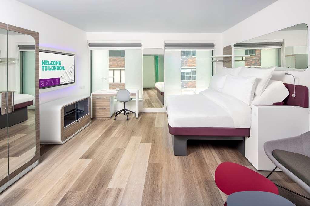 Hotel Yotel *